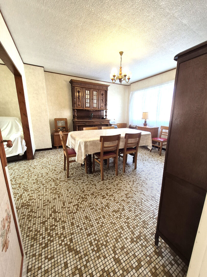 Maison Cambrai 6 pièce(s) 85 m2  Sous compromis 