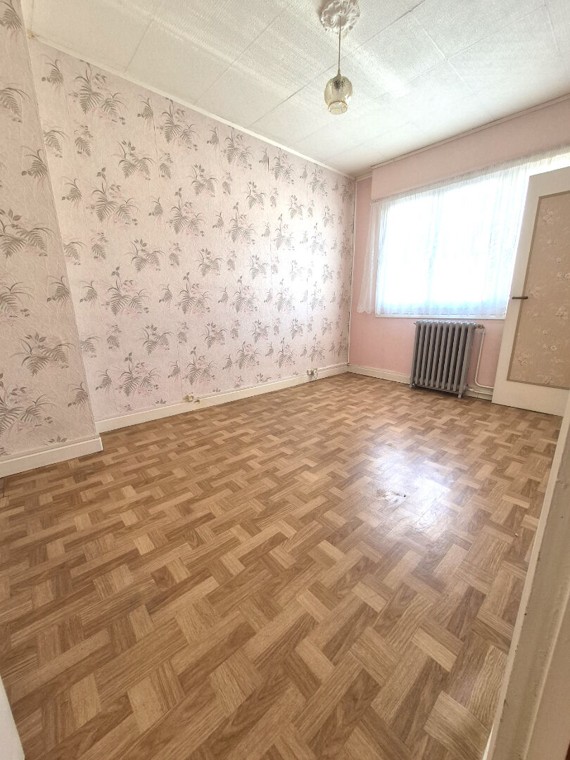 Maison Cambrai 6 pièce(s) 85 m2  Sous compromis 