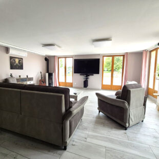 Maison Auberchicourt 6 pièce(s) 209 m2
