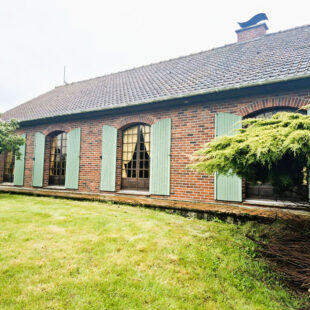 Maison Individuelle plain pied, 3 chambres, sous sol complet, jardin