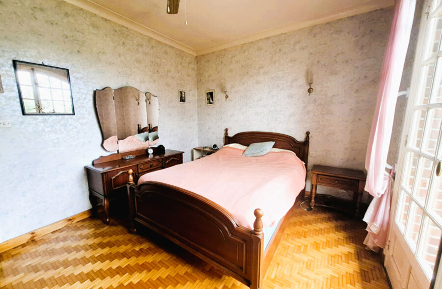 Maison Individuelle plain pied, 3 chambres, sous sol complet, jardin