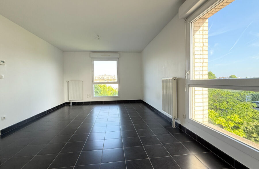 EXCLUSIVITE : MARCQ-EN-BAROEUL APPARTEMENT DE TYPE 2 AVEC PARKING
