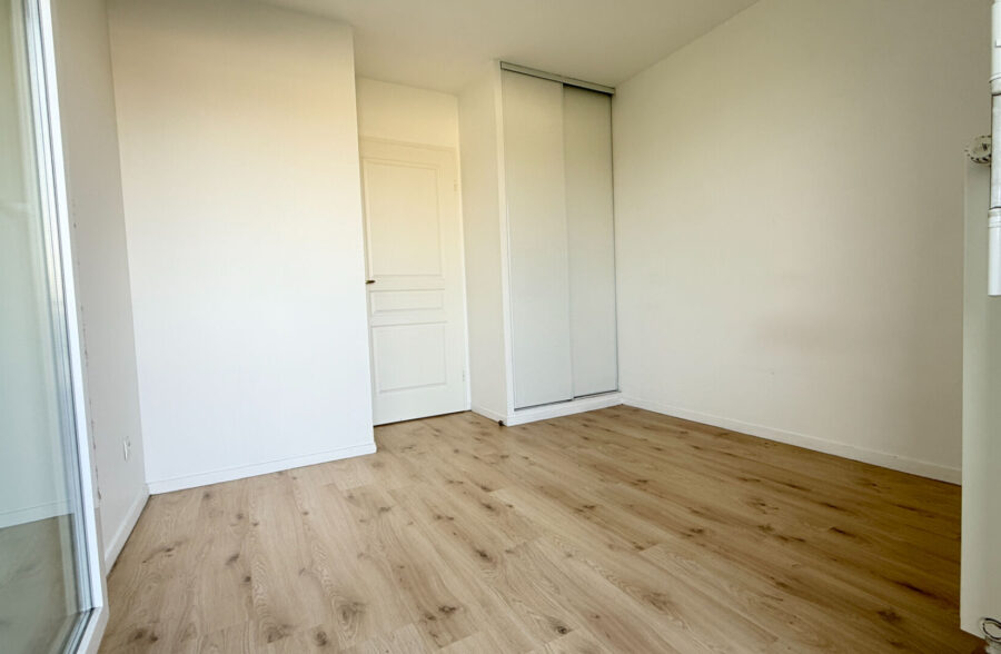 EXCLUSIVITE : MARCQ-EN-BAROEUL APPARTEMENT DE TYPE 2 AVEC PARKING