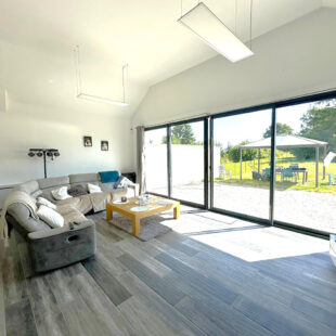 Loft Inchy 5 pièce(s) 162 m2