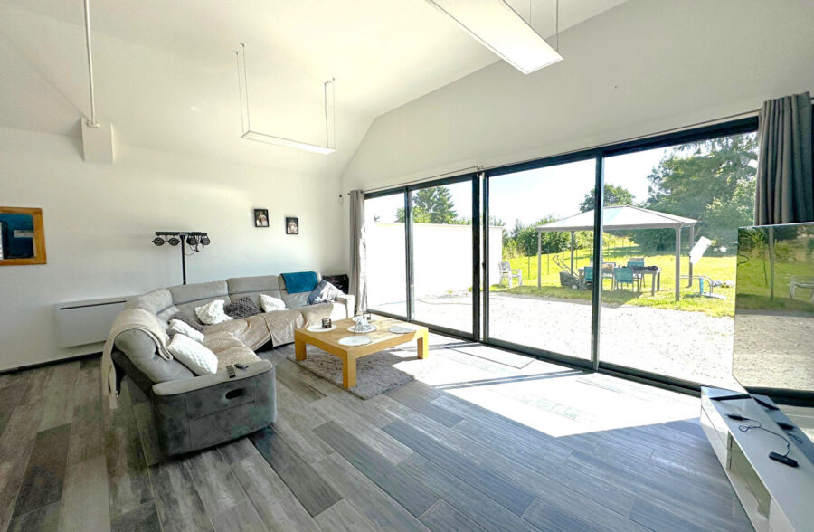 Loft Inchy 5 pièce(s) 162 m2