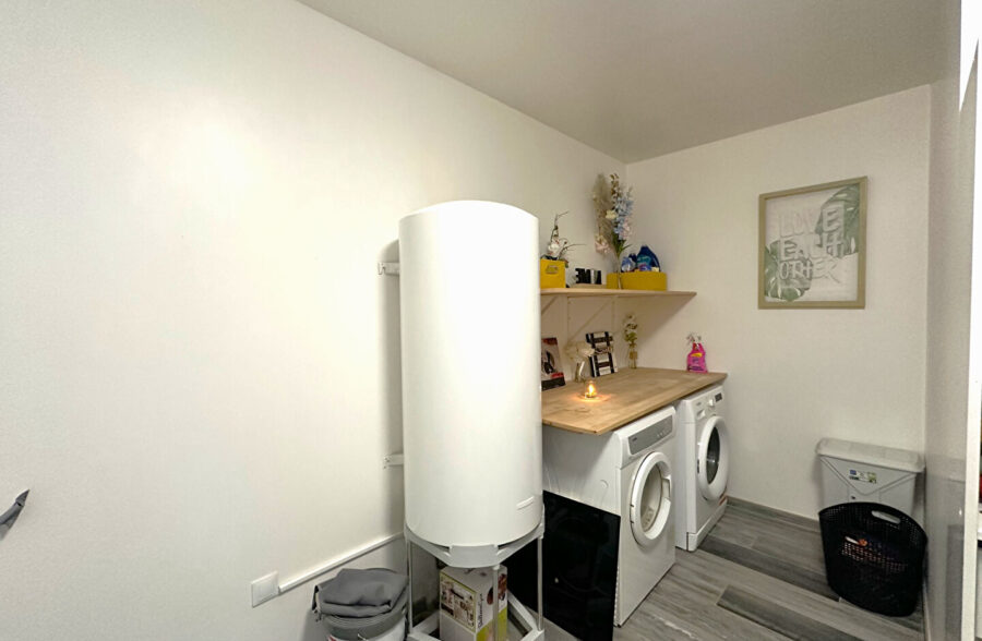 Loft Inchy 5 pièce(s) 162 m2
