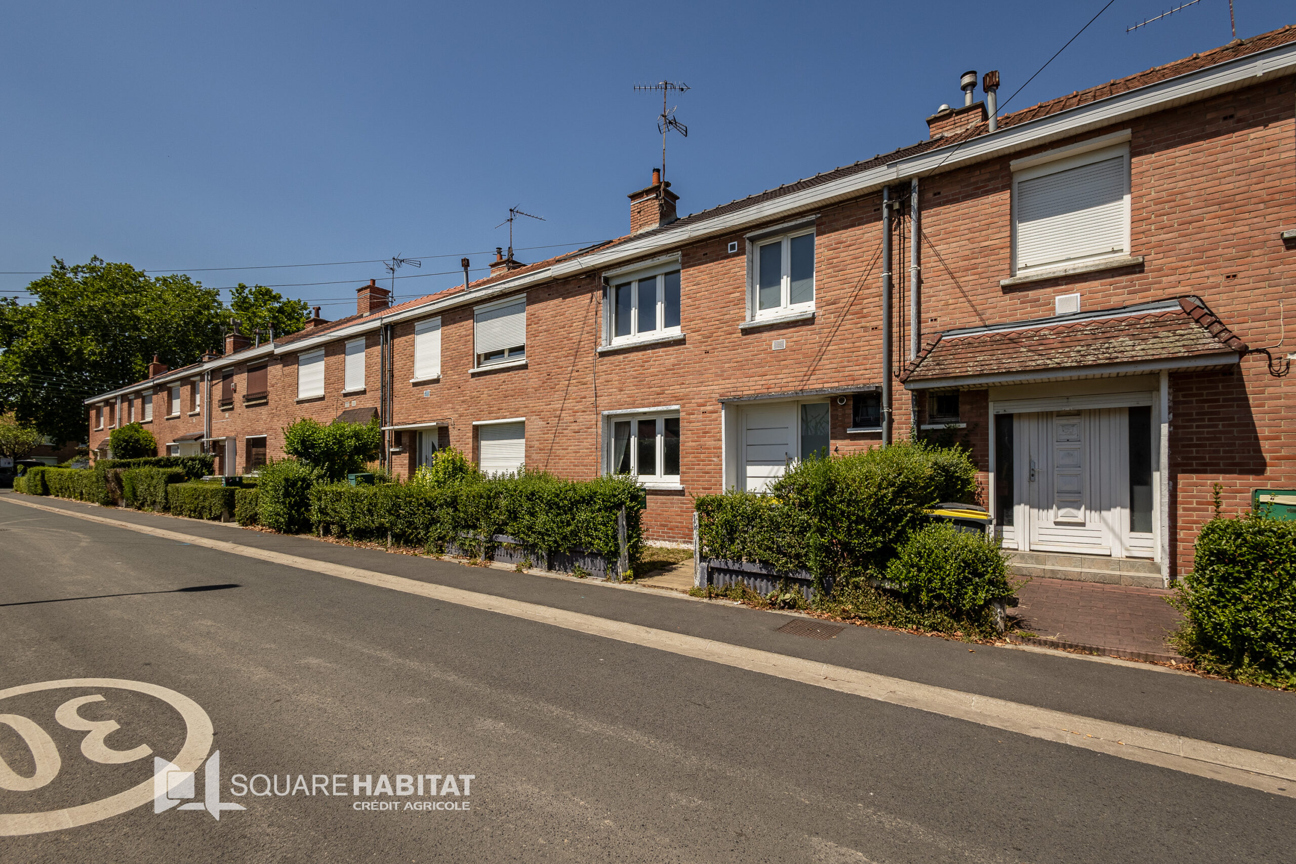 EXCLUSIVITE SQUARE HABITAT : MAISON BATIR – 3 CHAMBRES – VERANDA – JARDIN – SECTEUR  DES MARECHAUX – FACHES-THUMESNIL