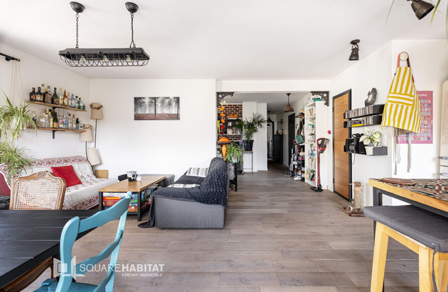 EXCLUSIVITE – LILLE GAMBETTA:  Magnifique T3 en étage élevé  avec balcon et garage fermé