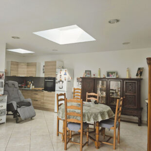 Maison170m2  + plain pied  69m2  et garage double.