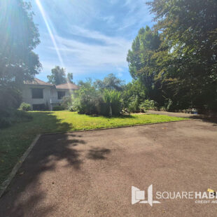 Maison Lille 6 pièce(s) 205 m2