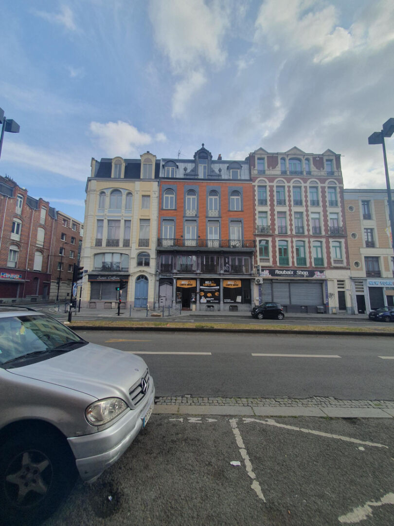 Immeuble de rapports secteur gare de Roubaix +245m²