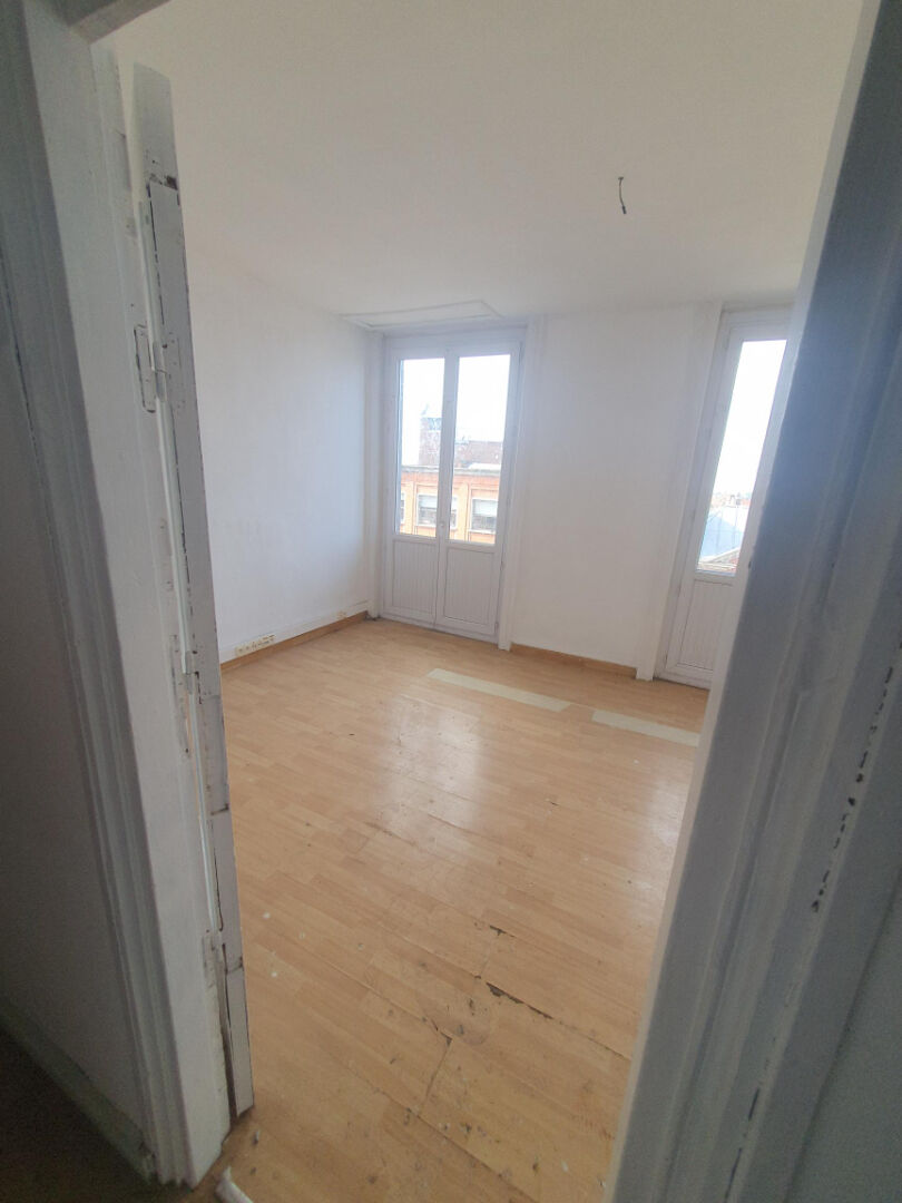 Immeuble de rapports secteur gare de Roubaix +245m²