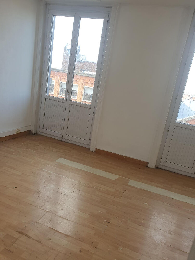 Immeuble de rapports secteur gare de Roubaix +245m²