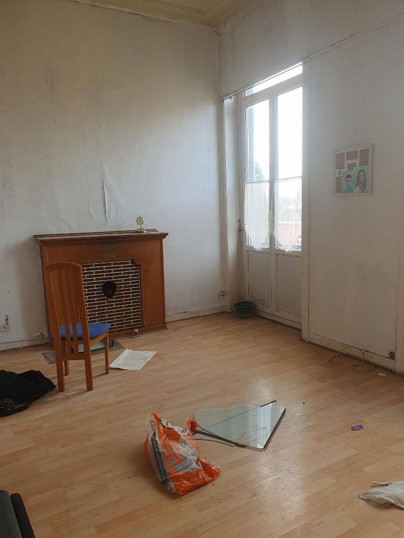 Immeuble de rapports secteur gare de Roubaix +245m²