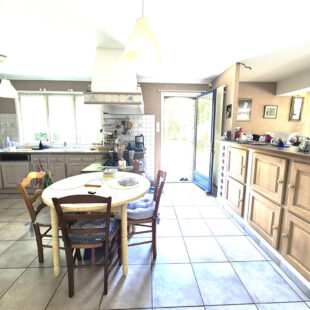 Maison 190m2  en semi plain-pied de 5 chambres