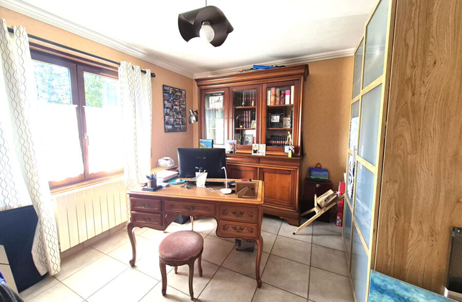 Maison 190m2  en semi plain-pied de 5 chambres