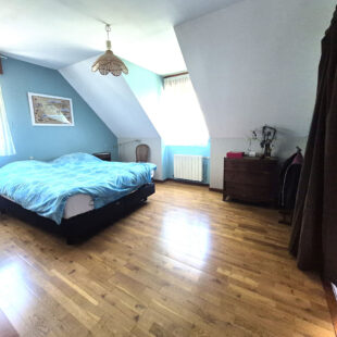 Maison 190m2  en semi plain-pied de 5 chambres