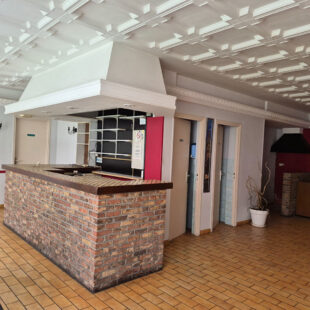 local commercial de 80 m² ( ancien restaurant)