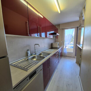 T2 avec balcon plein sud, cave et parking