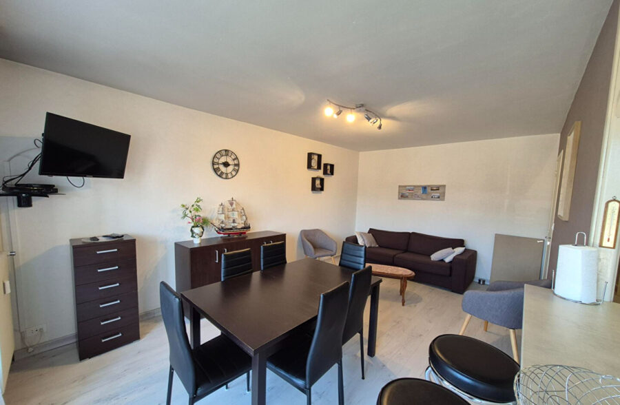T2 avec balcon plein sud, cave et parking
