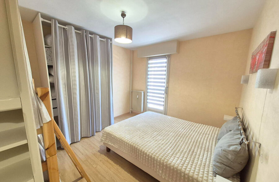 T2 avec balcon plein sud, cave et parking