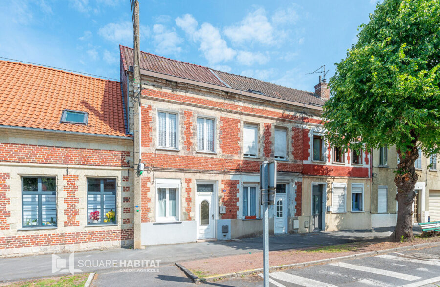 MAISON DE VILLE DE 84 M²