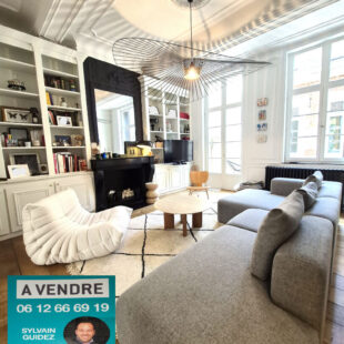 Maison Cambrai 12 pièce(s) 275 m2