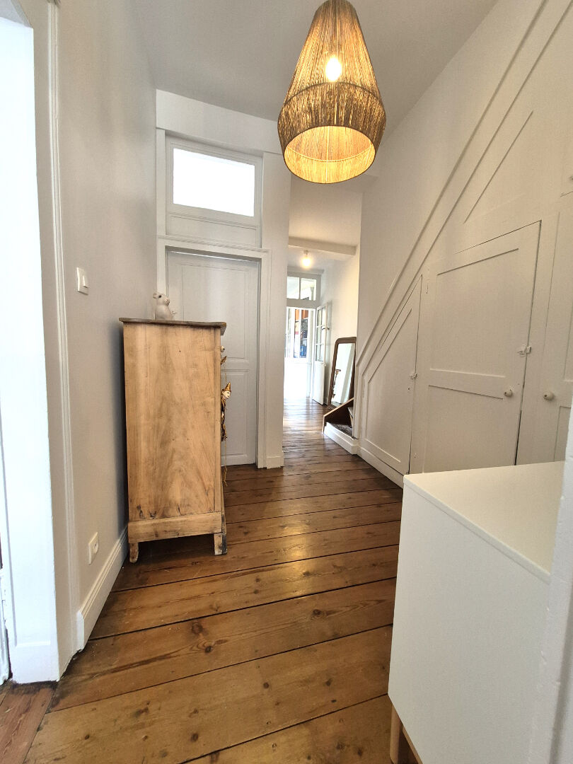 Maison Cambrai 12 pièce(s) 275 m2