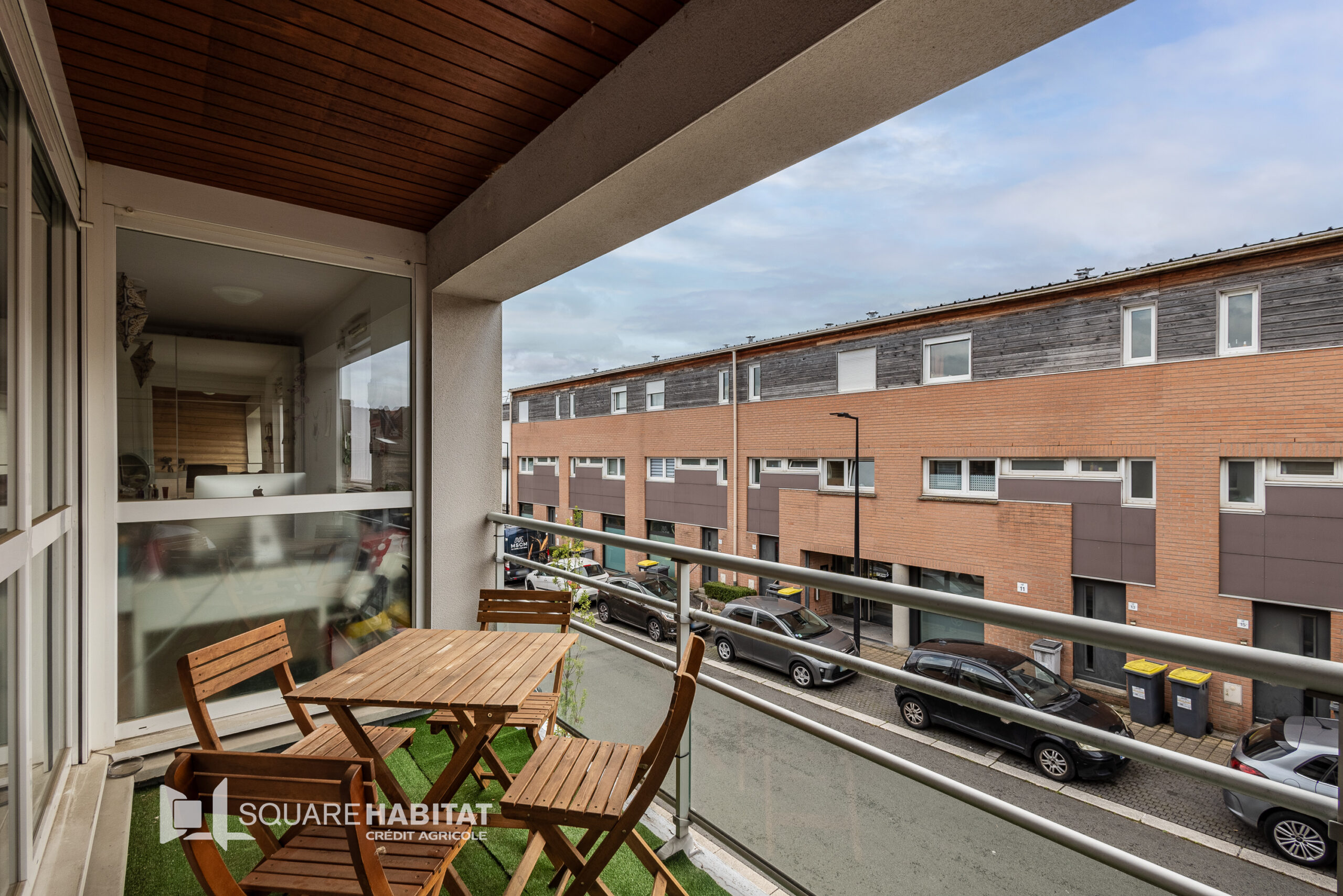 SQUARE HABITAT : GRAND TYPE 2 DE 61m², BALCON, PARKING PMR, TRAVERSANT