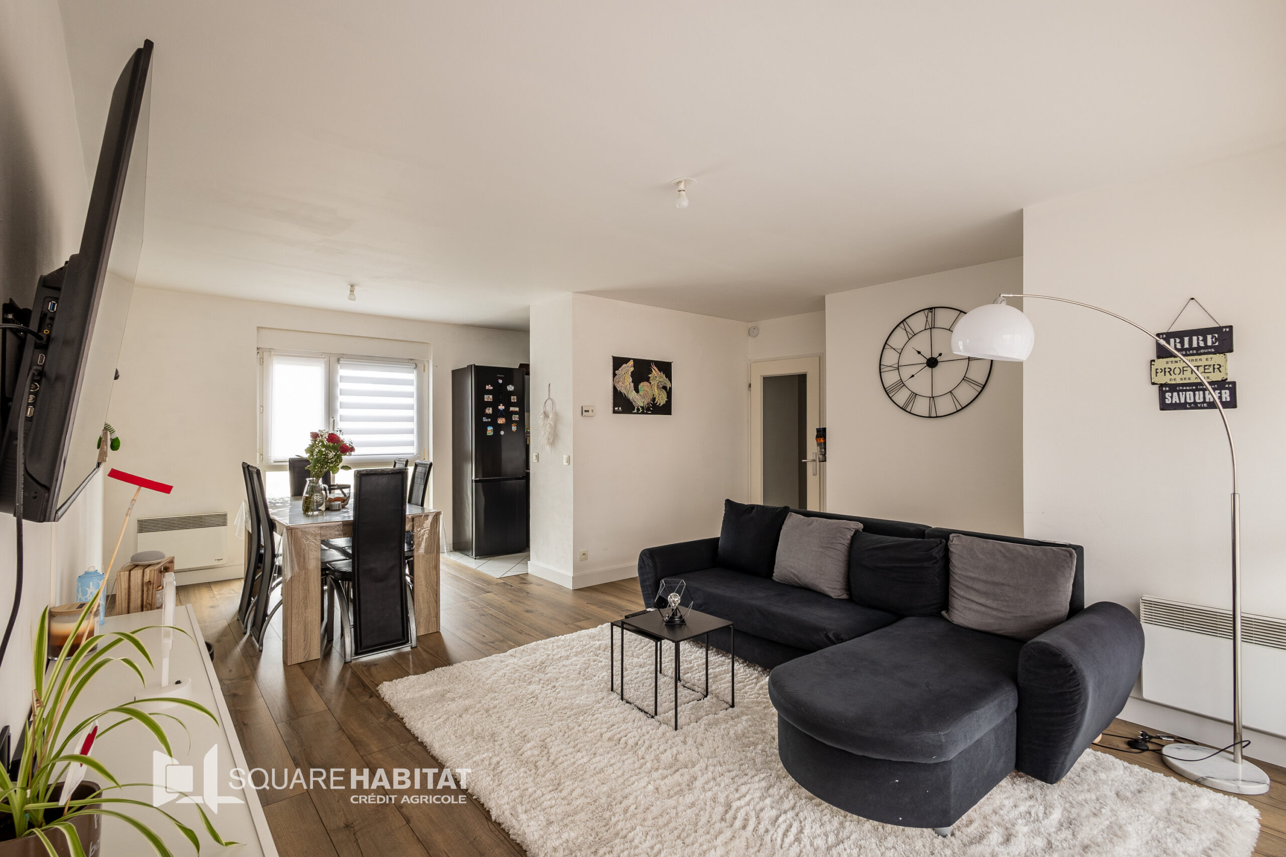 SQUARE HABITAT : GRAND TYPE 2 DE 61m², BALCON, PARKING PMR, TRAVERSANT