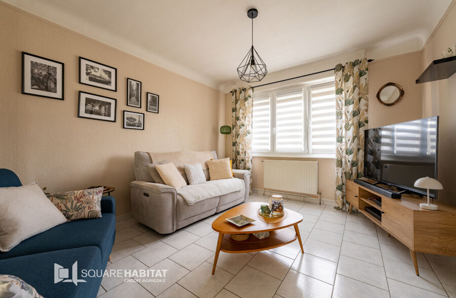Maison  8 pièce(s) 110 m2