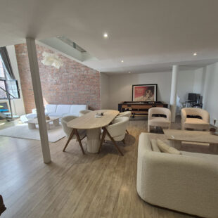 Superbe Loft T3 de 131 m² + 2 places de parking à Roubaix 229 000 € FAI!!!