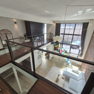Superbe Loft T3 de 131 m² + 2 places de parking à Roubaix 229 000 € FAI!!!