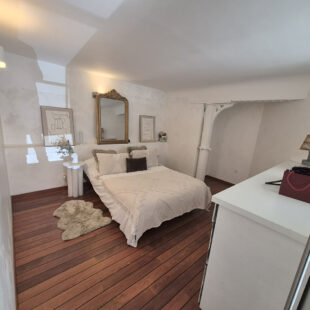 Superbe Loft T3 de 131 m² + 2 places de parking à Roubaix 229 000 € FAI!!!