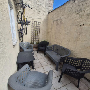 Maison Large 1930 de 92.27 m2 – 3 chambres – Terrasse – Eurotéléport