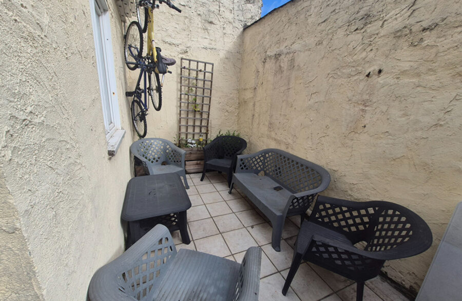 Maison Large 1930 de 92.27 m2 – 3 chambres – Terrasse – Eurotéléport