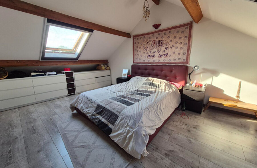 Croix, Maison de 132 m², 4 chambres + bureau, jardin  Sous compromis 