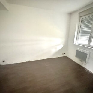 Immeuble Caudry 4 appartements, cour et garage