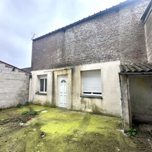 Immeuble Caudry 4 appartements, cour et garage