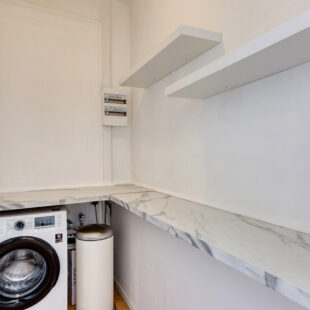 Appartement T4  à vendre !!Coeur de la ville en face de la mairie !!