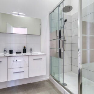 Appartement T4  à vendre !!Coeur de la ville en face de la mairie !!