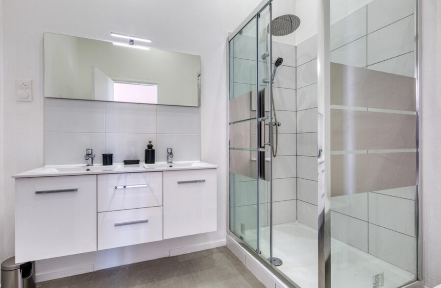 Appartement T4  à vendre !!Coeur de la ville en face de la mairie !!