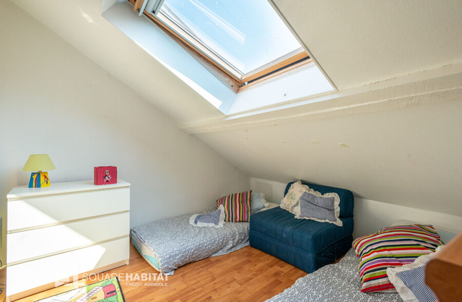 MAISON – 1 CHAMBRE – COIN CABINE – PLACE DE STATIONNEMENT – TERRASSE