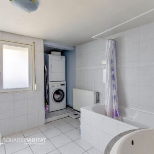 Maison de charme à deux pas de la Place du Travail – Roubaix 134 m² | 4 chambres | Jardin 70 m² | Cave saine