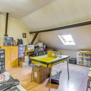 Maison de charme à deux pas de la Place du Travail – Roubaix 134 m² | 4 chambres | Jardin 70 m² | Cave saine