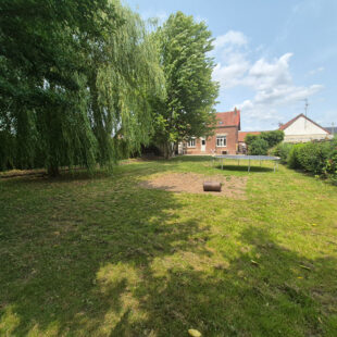 Maison individuelle avec  jardin et verger