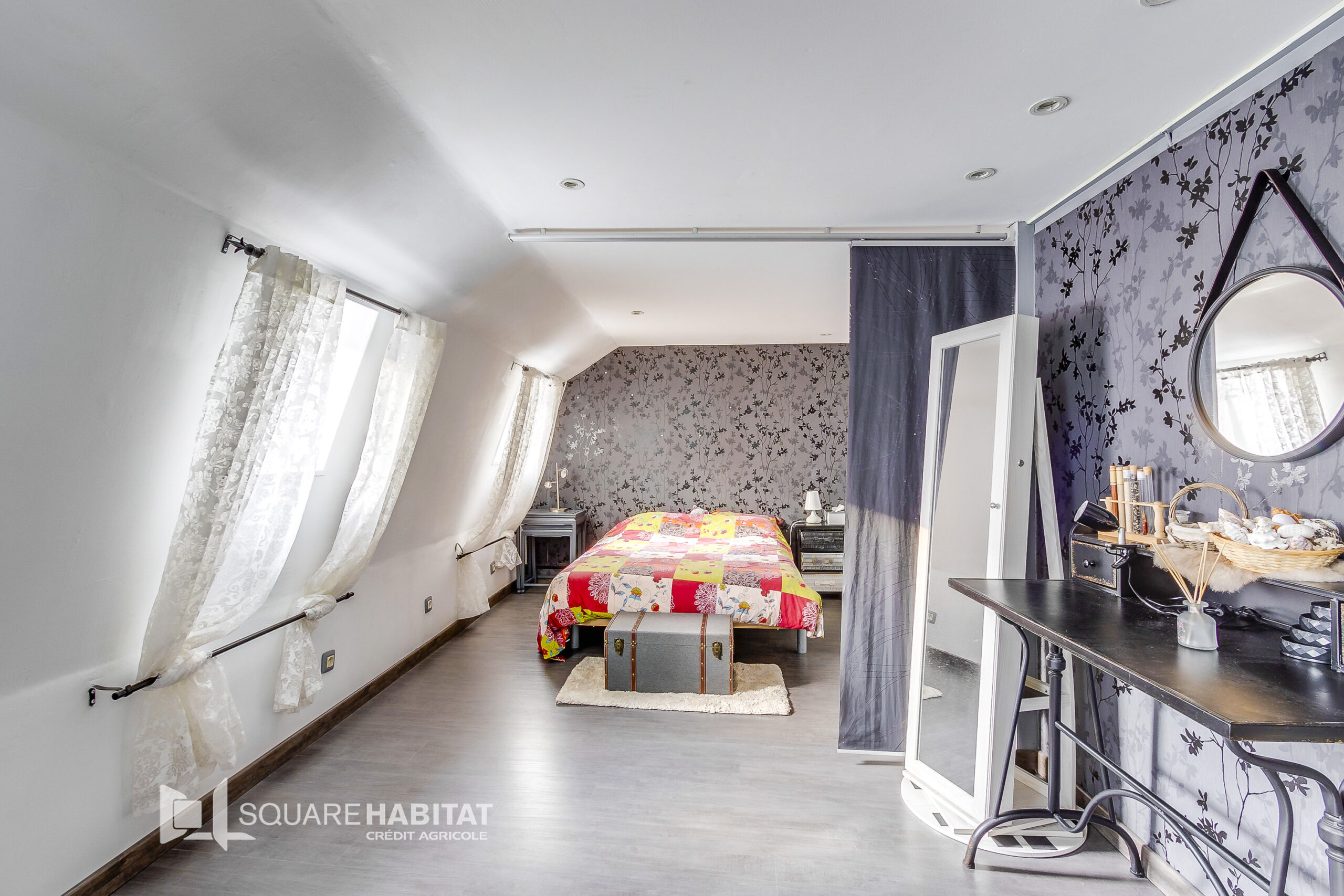 Loft – Mons En Baroeul 5 pièce(s) 185.06 m2