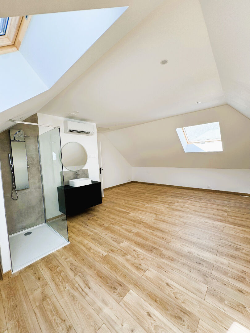 Halluin Maison entièrement rénovée 4 chambres