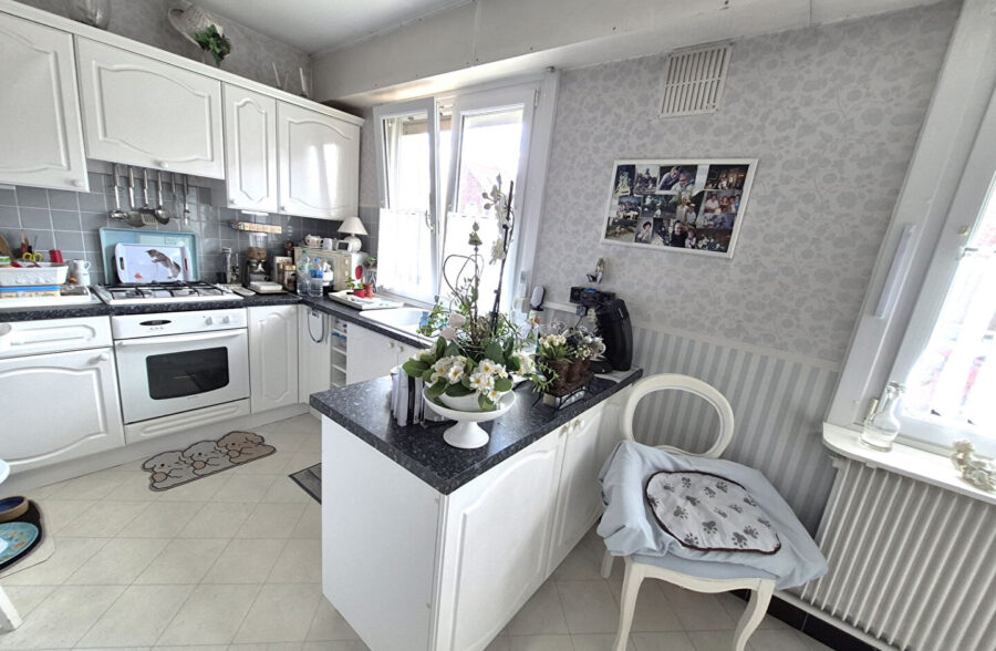Appartement Croix Centre 2 pièce(s) 64m2