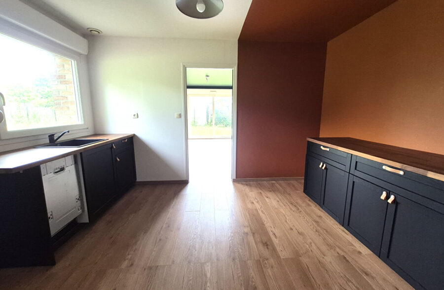 Mérignies  Maison de 165 m2 4 chambres possibilité 5